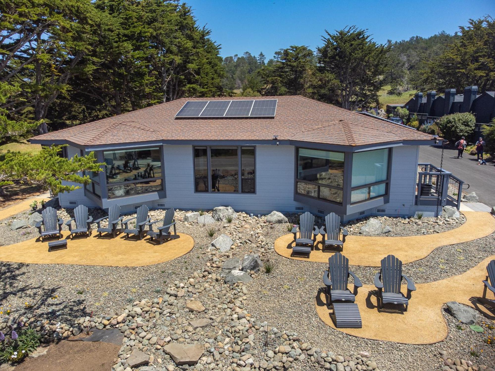 Windrush Inn - Cambria Exterior photo