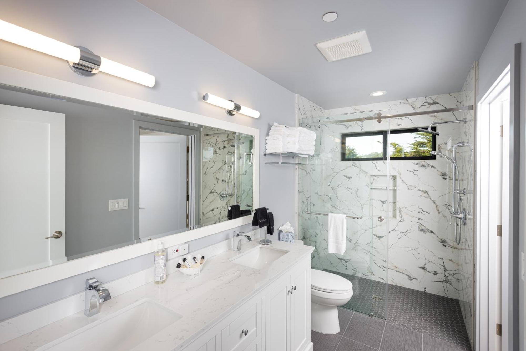Windrush Inn - Cambria Room photo