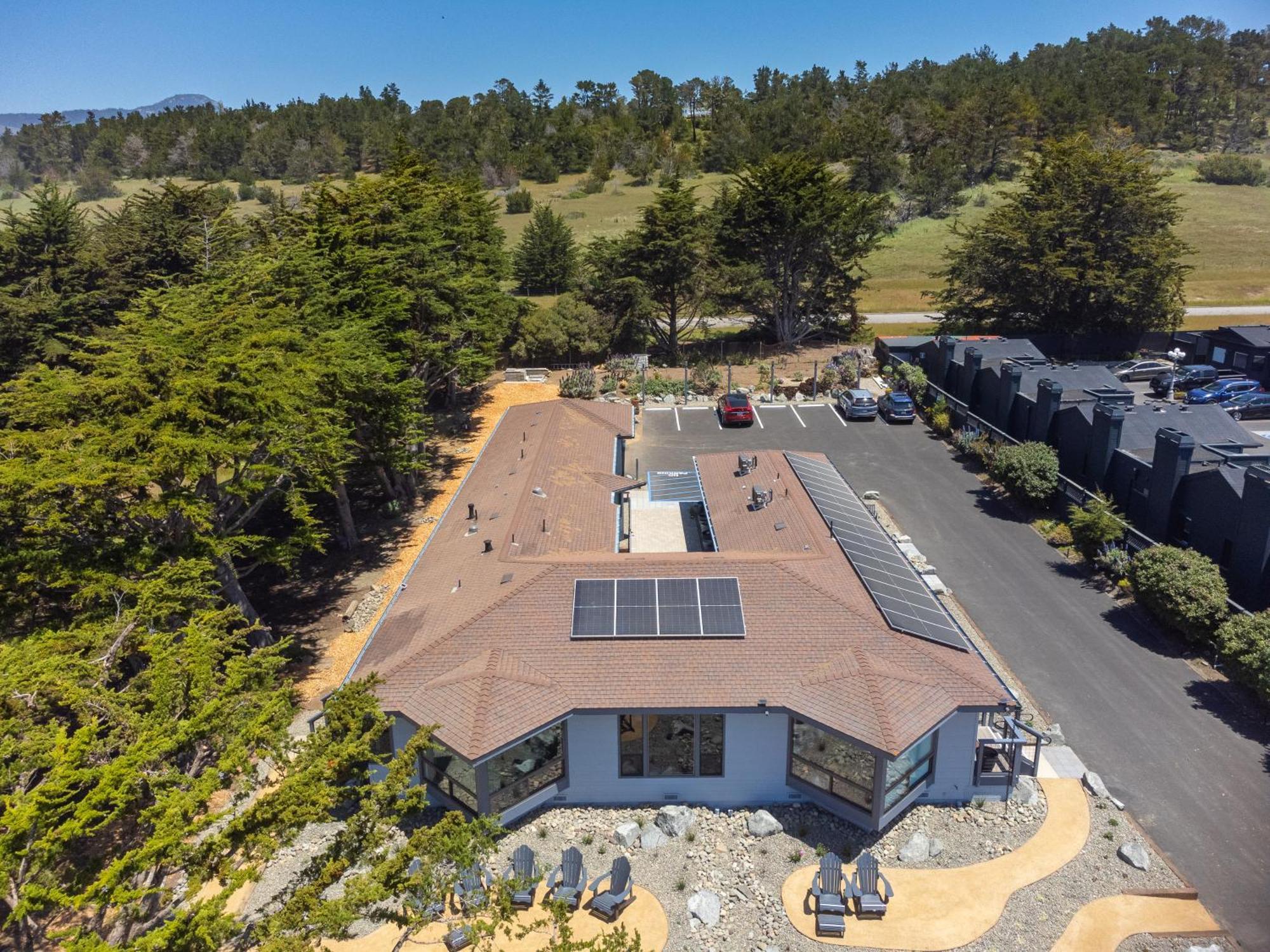 Windrush Inn - Cambria Exterior photo